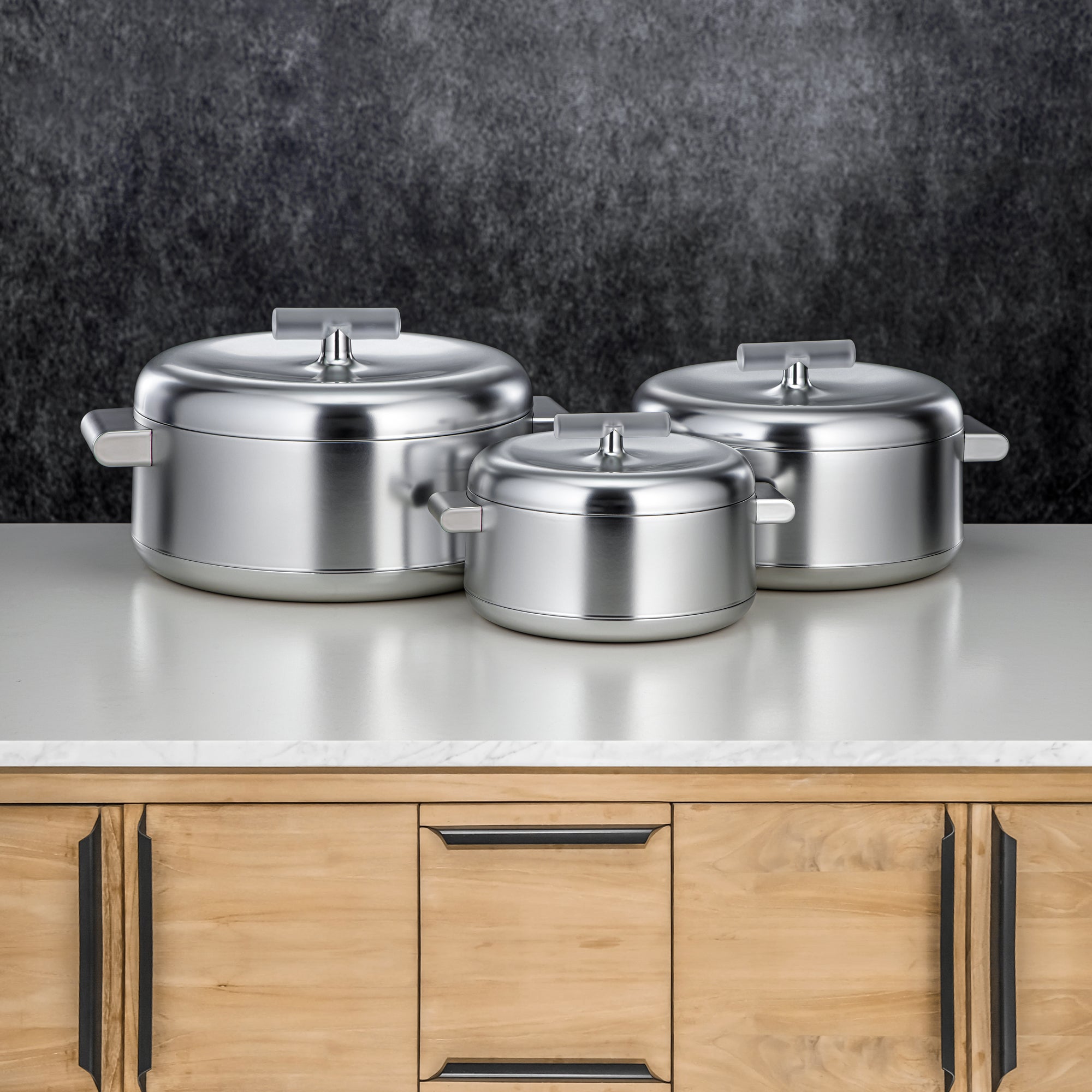 Plastic Hot Pots