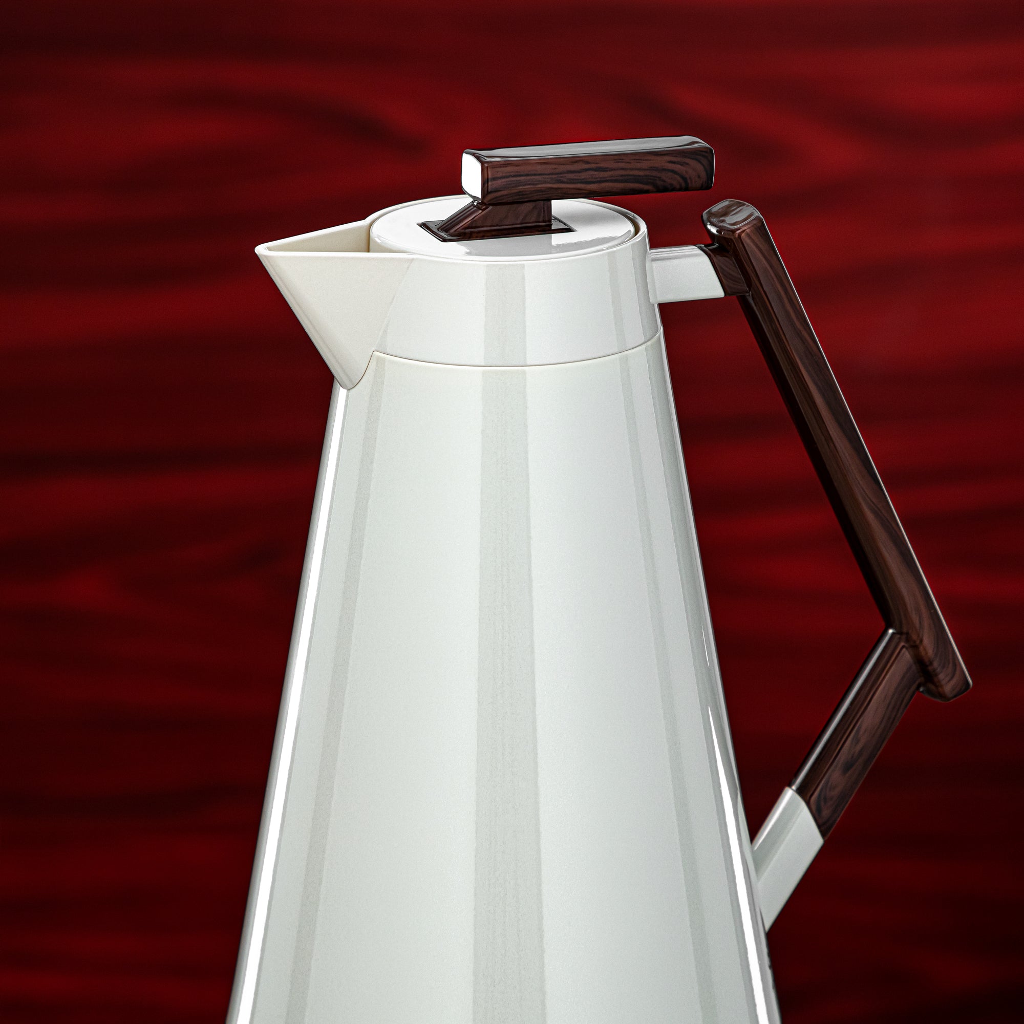 طقم ترامس المرجان 0.7 لتر و1 لتر بلون أبيض لؤلؤي وخشب داكن