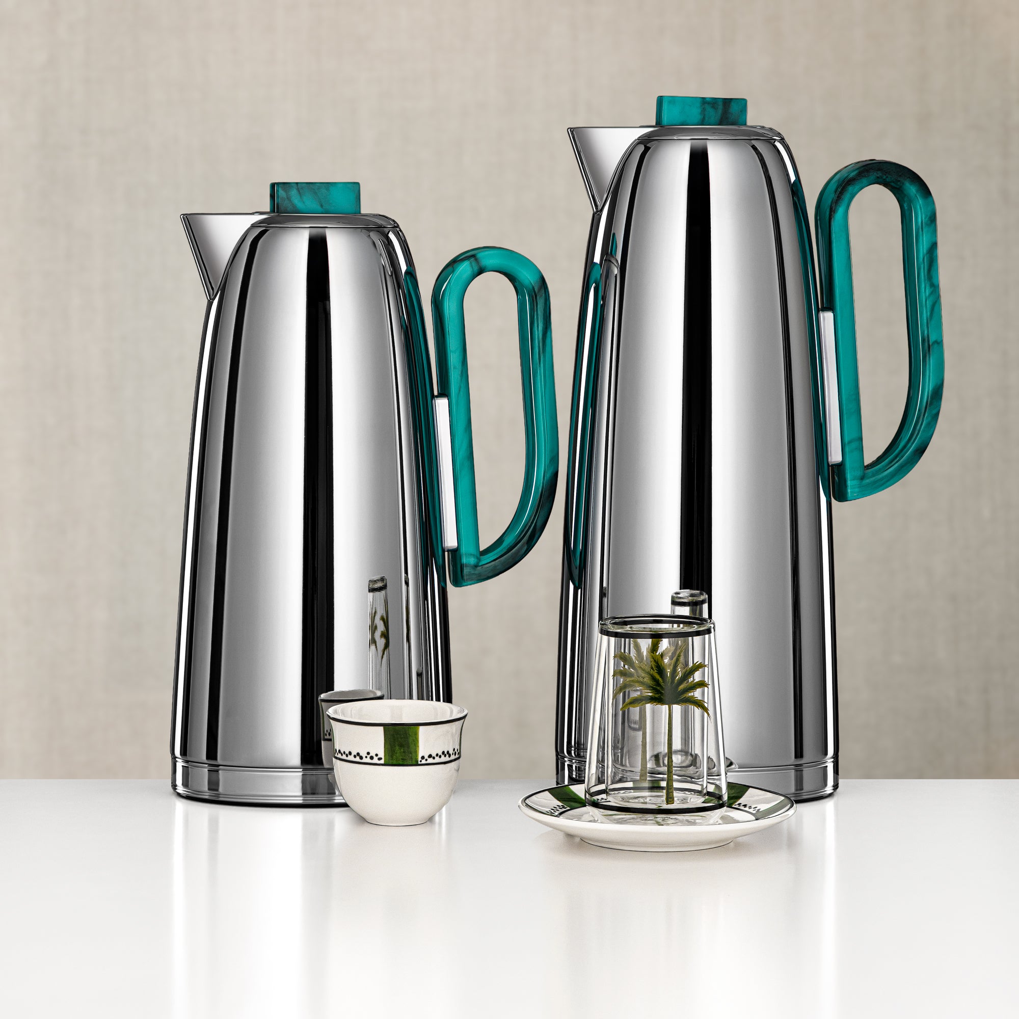 طقم تيرموس المرجان مع إبريق شاي، 20 قطعة، فضي مع لمسات فيروزيّة