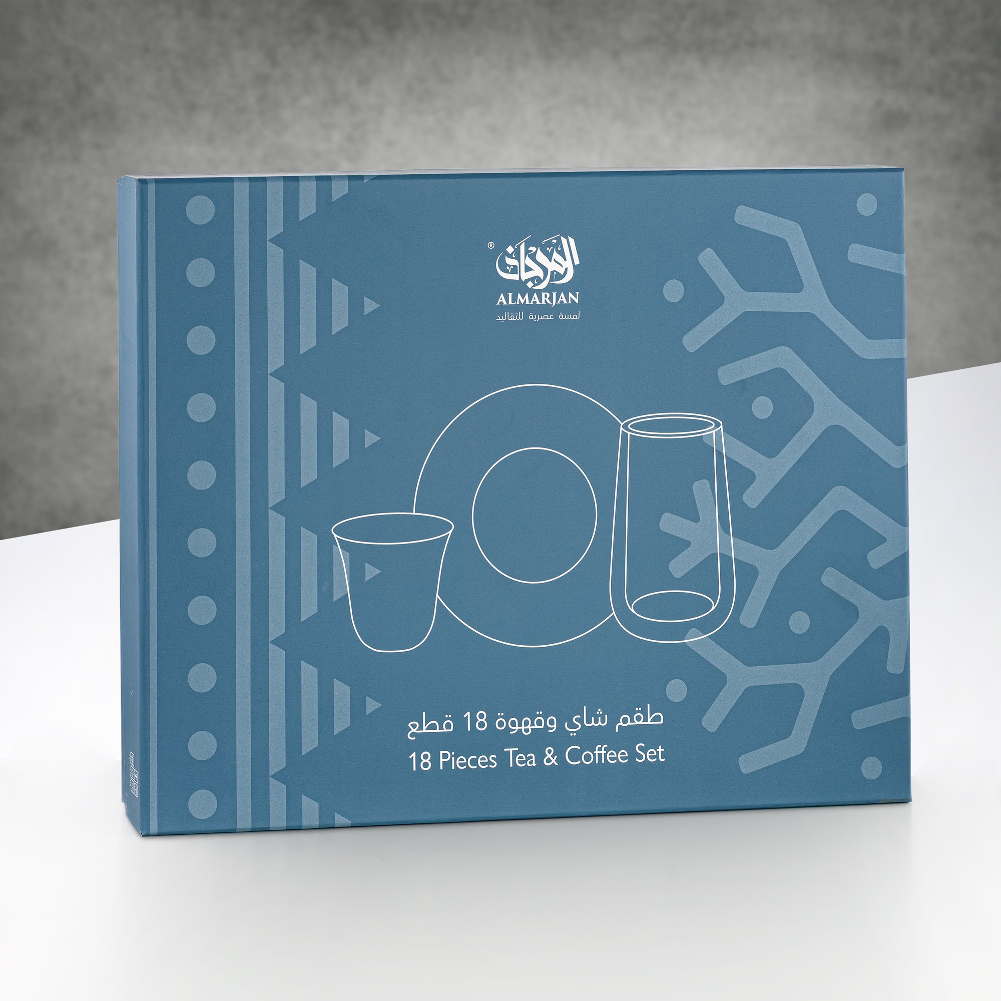 طقم أكواب الشاي والقهوة المرجان، ١٨ قطعة، شفاف بنقشة بيضاء وصحون تقديم سوداء اللون