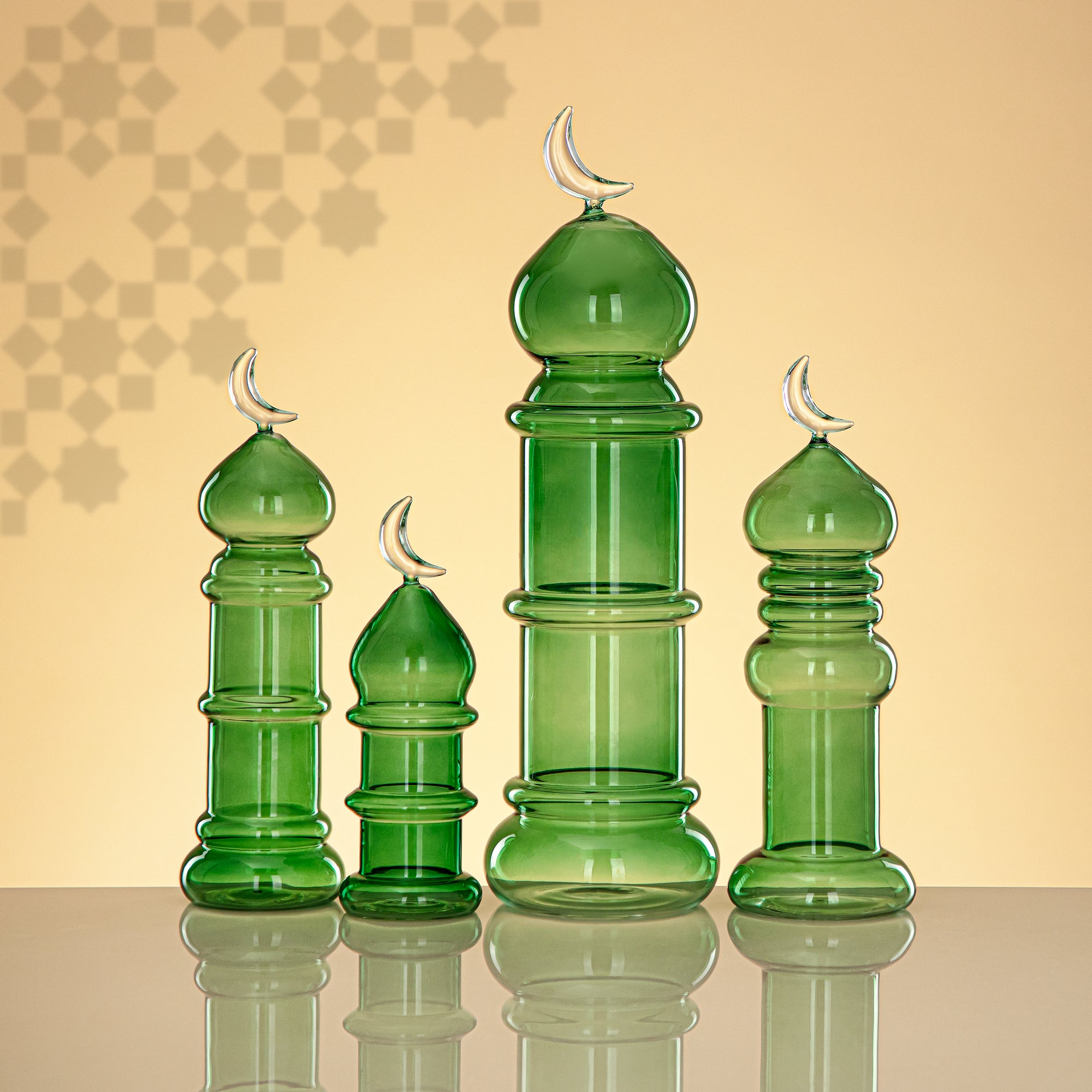 Almarjan Minaret Table Decoration 34cm x 10cm Transparent Green with Clear Crescent Moon – Noor Al Layali