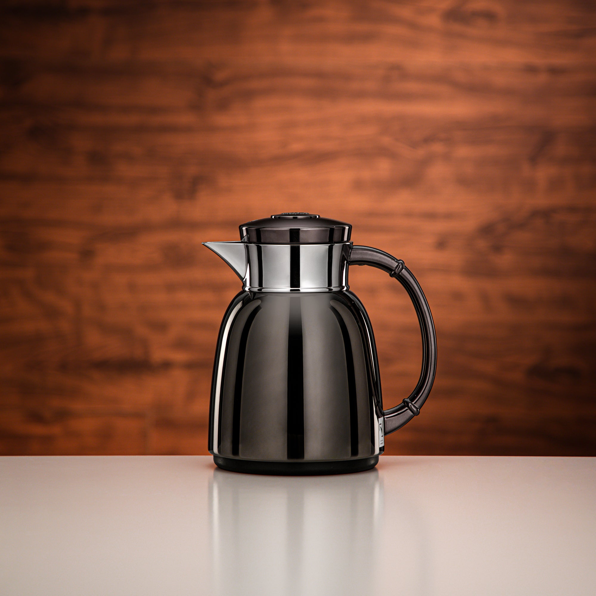 ترمس المرجان سعة 0.35 لتر باللونين الأسود الفحمي والفضي