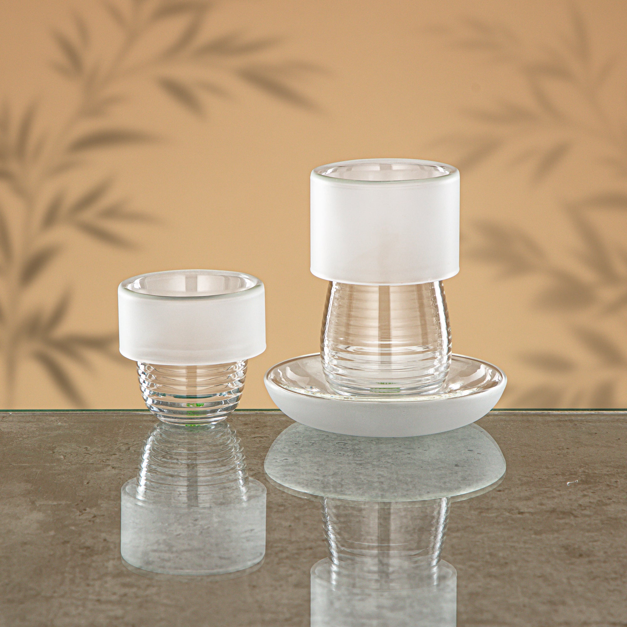 طقم شاي المرجان ١٨ قطعة بتصميم صقيع وشفاف