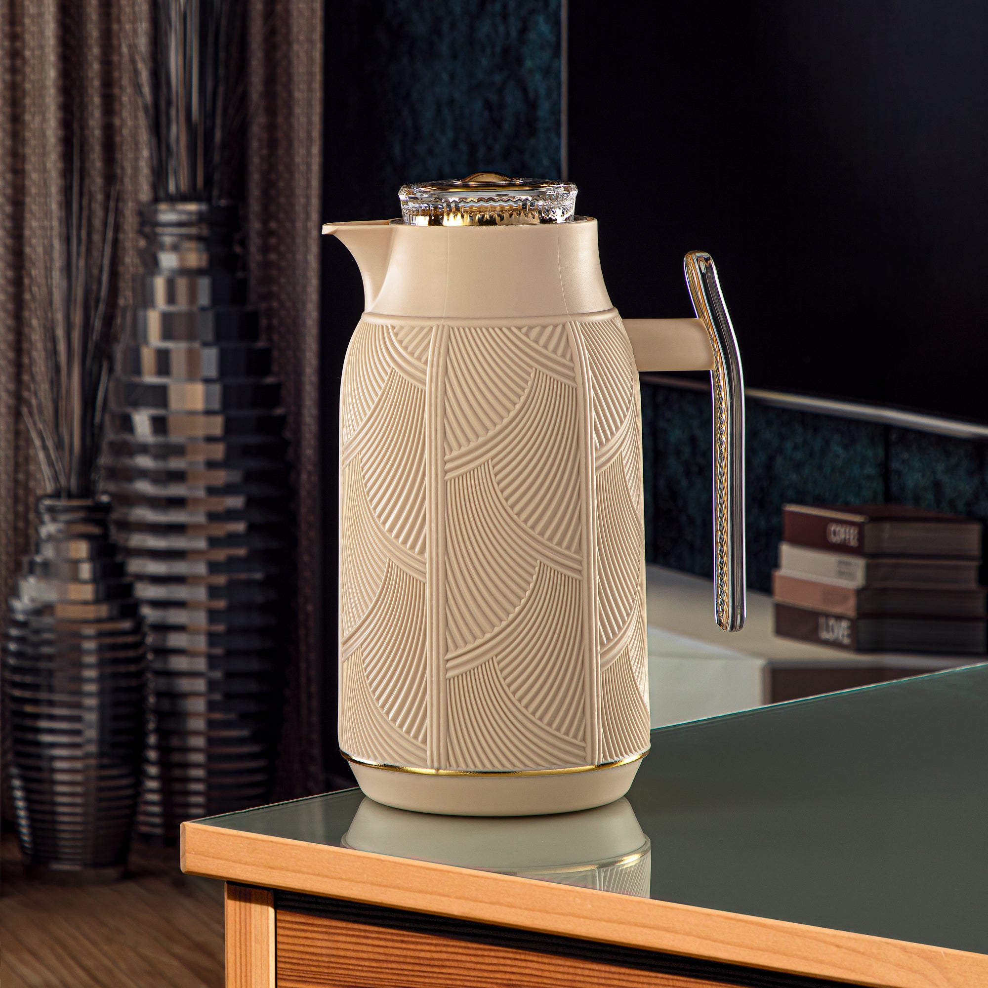 Almarjan 1 Liter Vacuum Flask Beige & Gold - GT113-100 BG/G