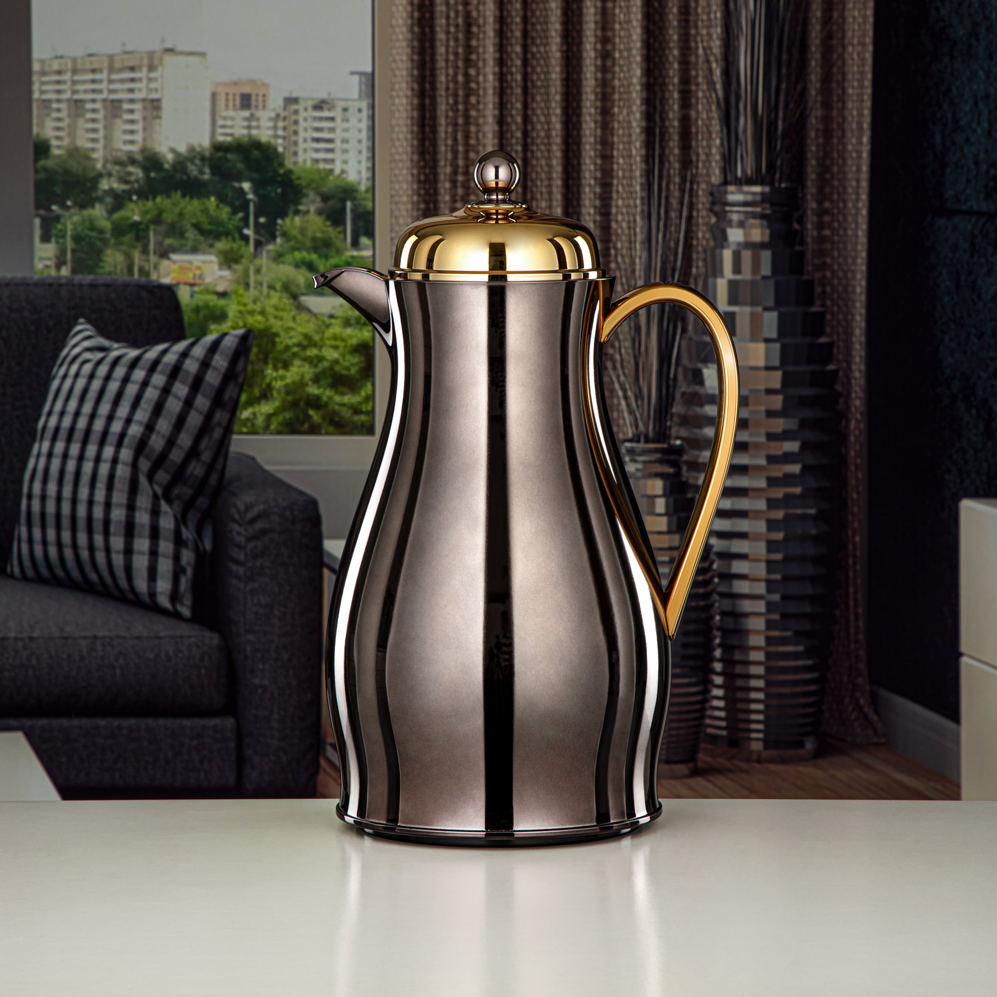 ترمس المرجان بجسم معدني مع عبوة زجاجية سعة 1.4L بلون نيكل أسود وذهبي (RPA-140-NBKG) – مجموعة أناقة يومية