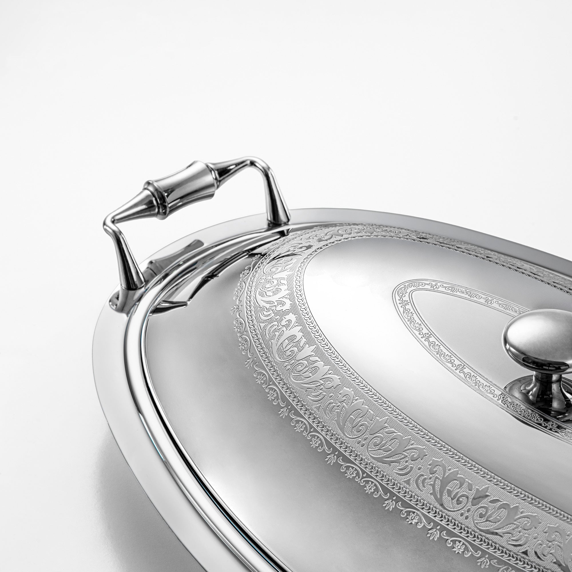 صينية تقديم بيضاوية مع غطاء المرجان 46 سم فضي