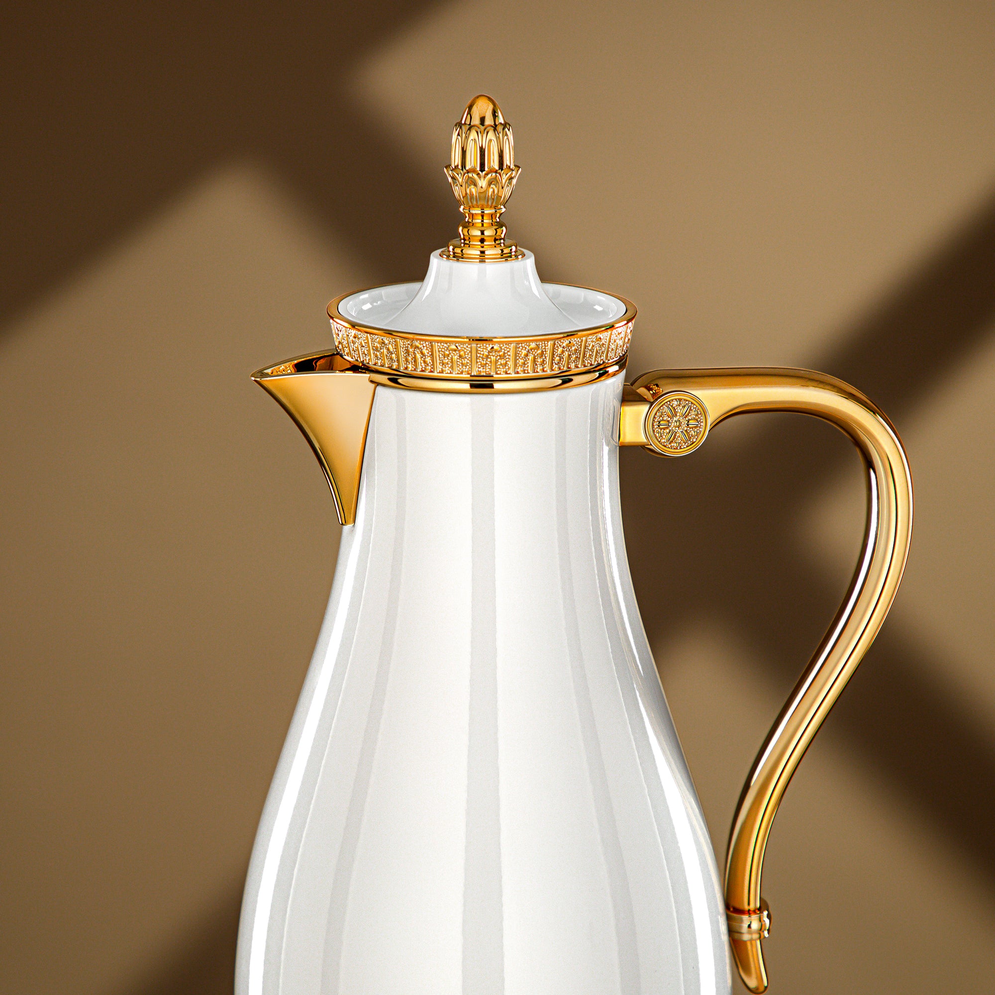 Almarjan Vacuum Flask Set 0.7L + 1L White & Gold